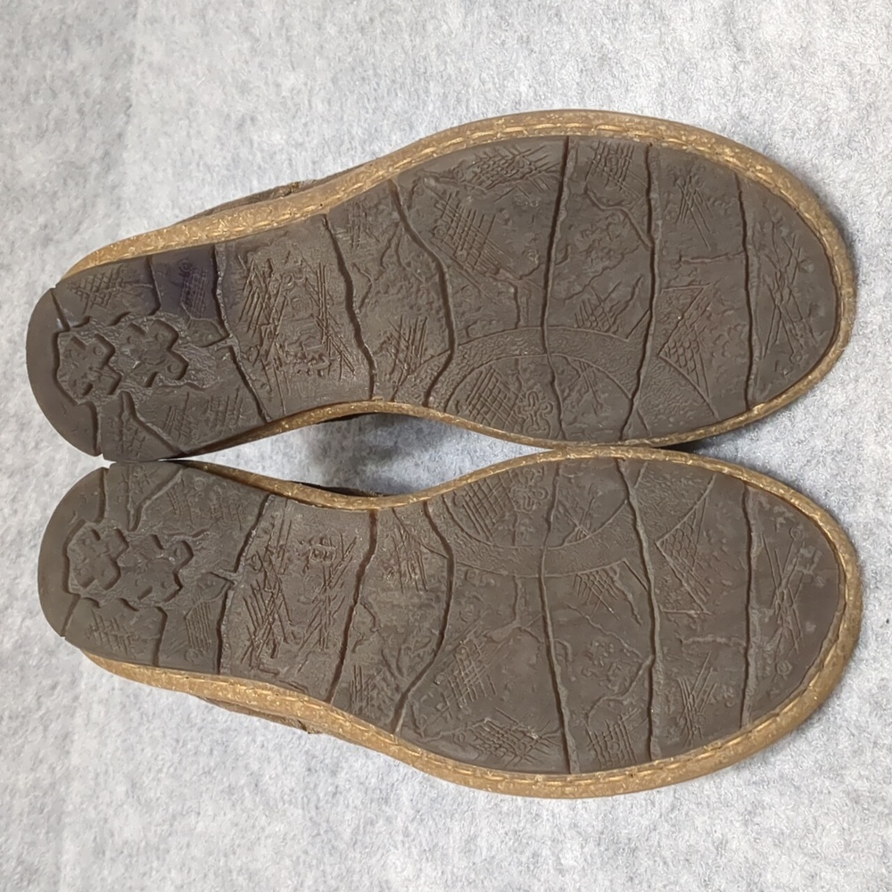 Born Cele Leather Booties Dustressed Round Toe Women's Size 6 - Picture 8 of 8